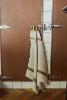 Dock Leinen Geschirrtuch 70x70 cm Leather stripe von Libeco