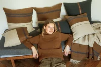 The Highland Stripe - Leinen/Wolle Deko-Kissenbezug von Libeco